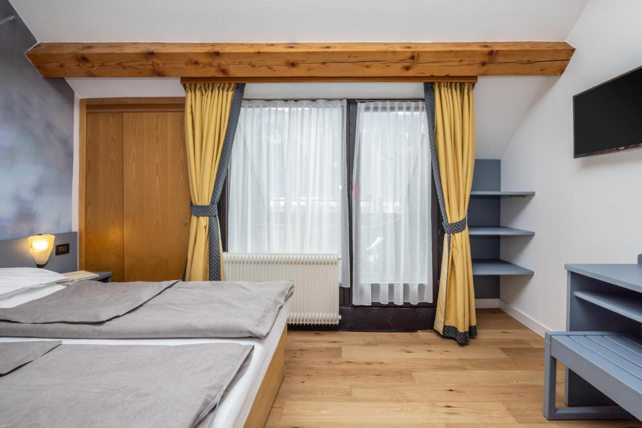 Pippo Hotel Terzolas Экстерьер фото